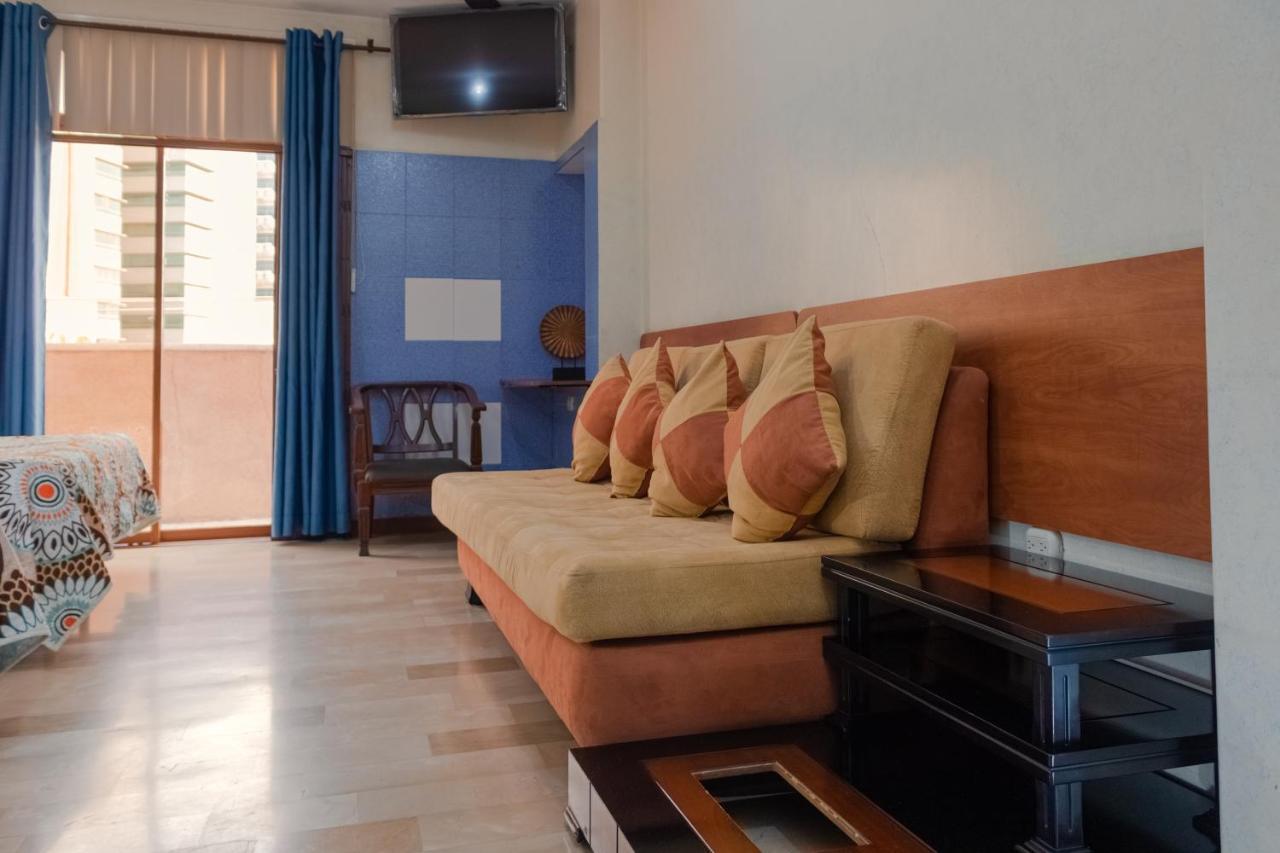 Hotel Livingston Inn Guayaquil Buitenkant foto